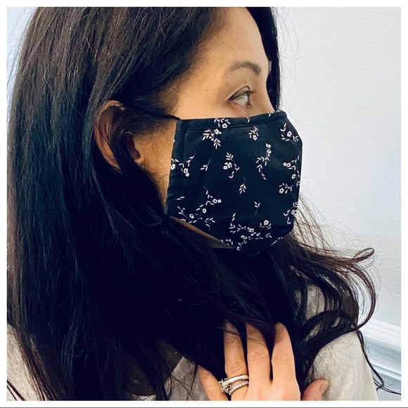 ShopEvelynne Accessories - 3 LAYER BUILT IN FILTER WASHABLE REUSABLE MASK